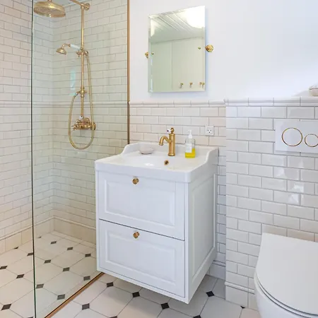 Σπίτι διακοπών 4 Bedroom Awesome In *